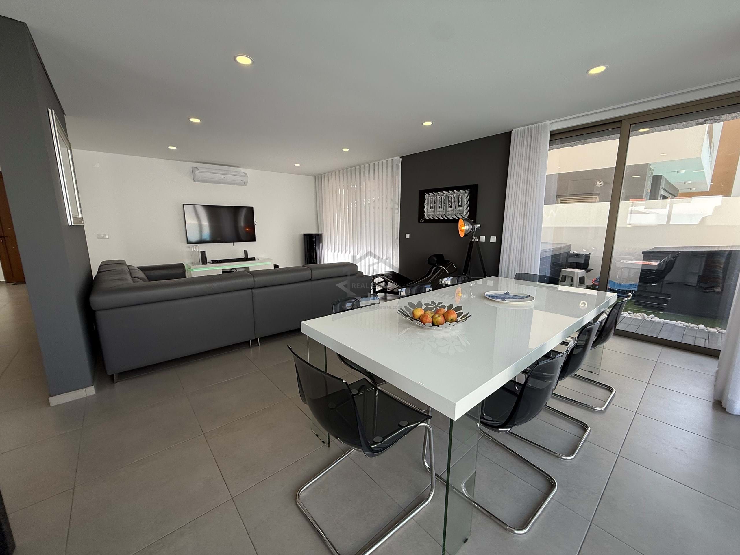 4 Bed, 3 Bath, HouseFor Sale, Salir Do Porto, Caldas da Rainha, Leiria 4 Bed, 3 Bath, HouseFor Sale, Salir Do Porto, Caldas da Rainha, Leiria