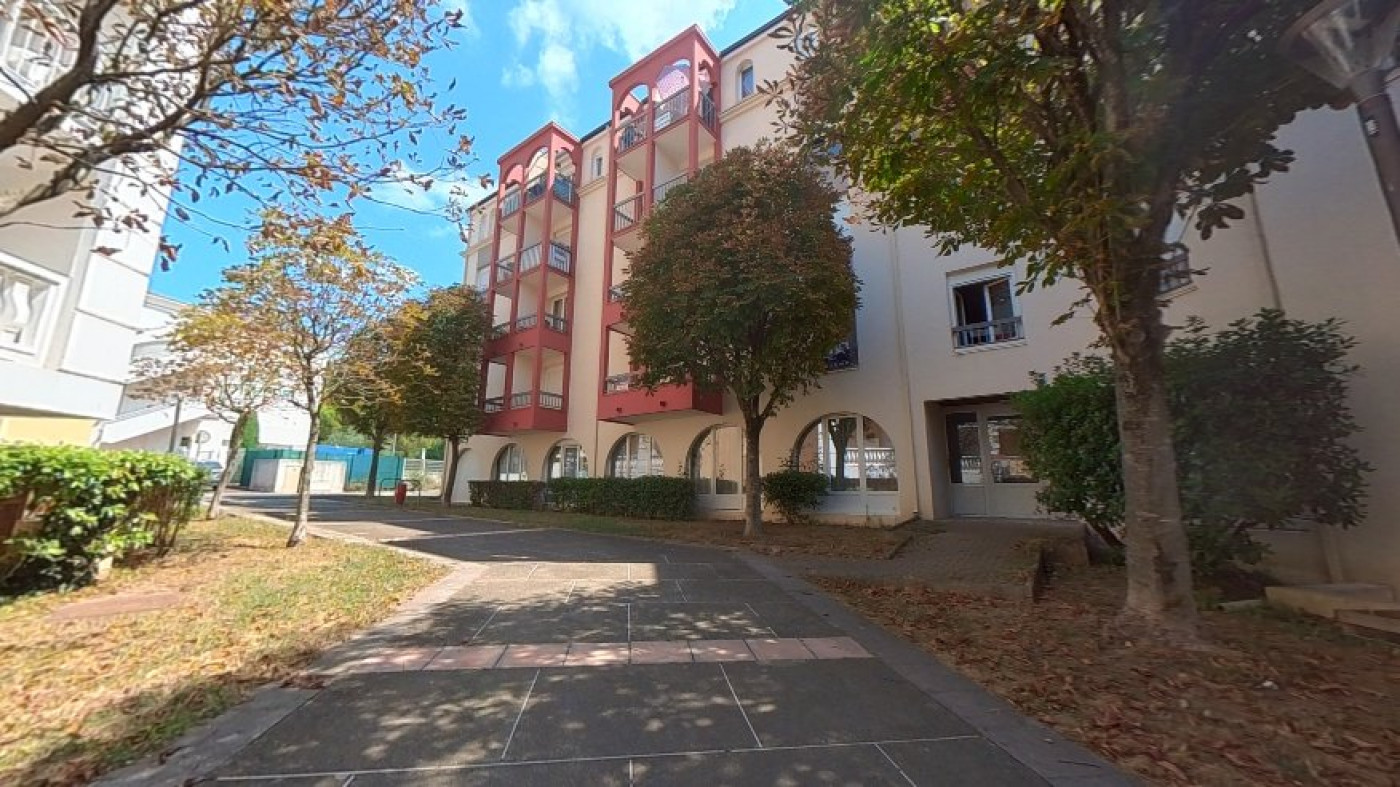 1 Bed, ApartmentFor Sale, Lamalou Les Bains, Herault, Languedoc-Roussillon, 34240