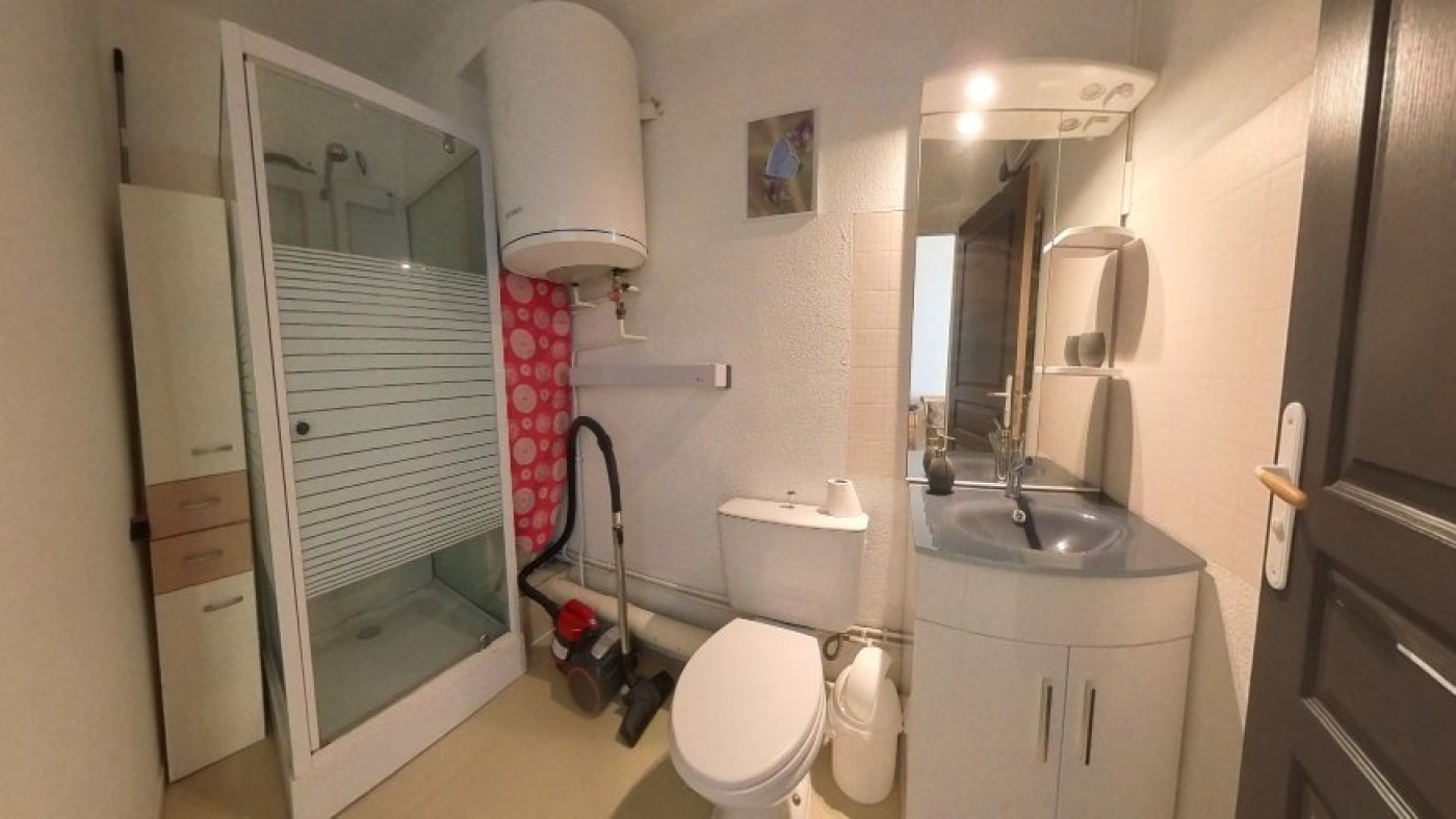 1 Bed, ApartmentFor Sale, Lamalou Les Bains, Herault, Languedoc-Roussillon, 34240