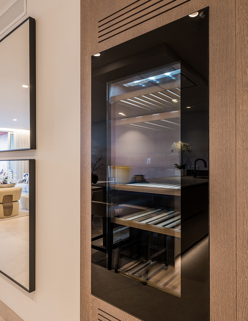 3 Bed, 2 Bath, ApartmentFor Sale, Estepona, Malaga