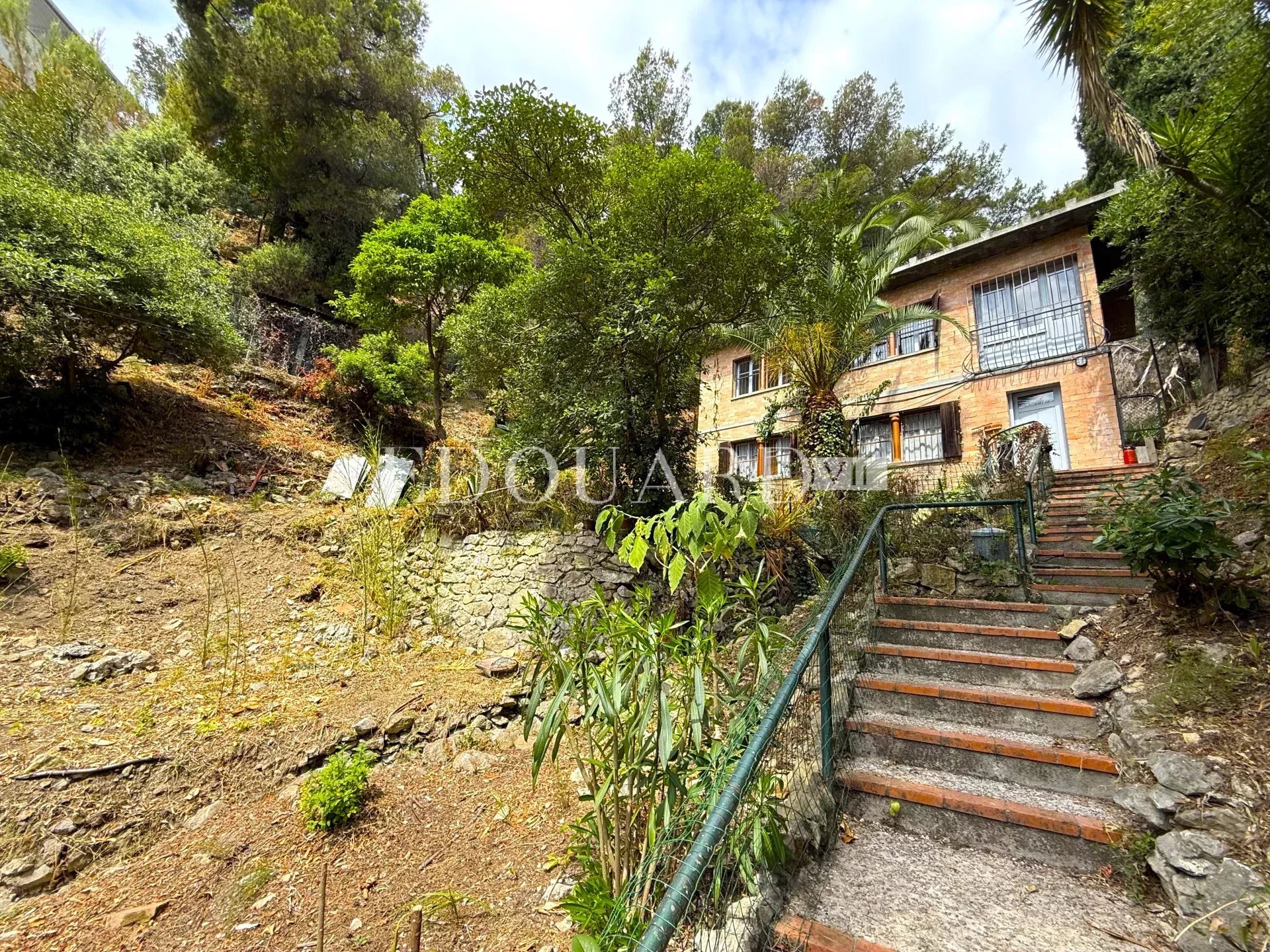 2 Bed, 1 Bath, HouseFor Sale, Èze, Alpes-Maritimes