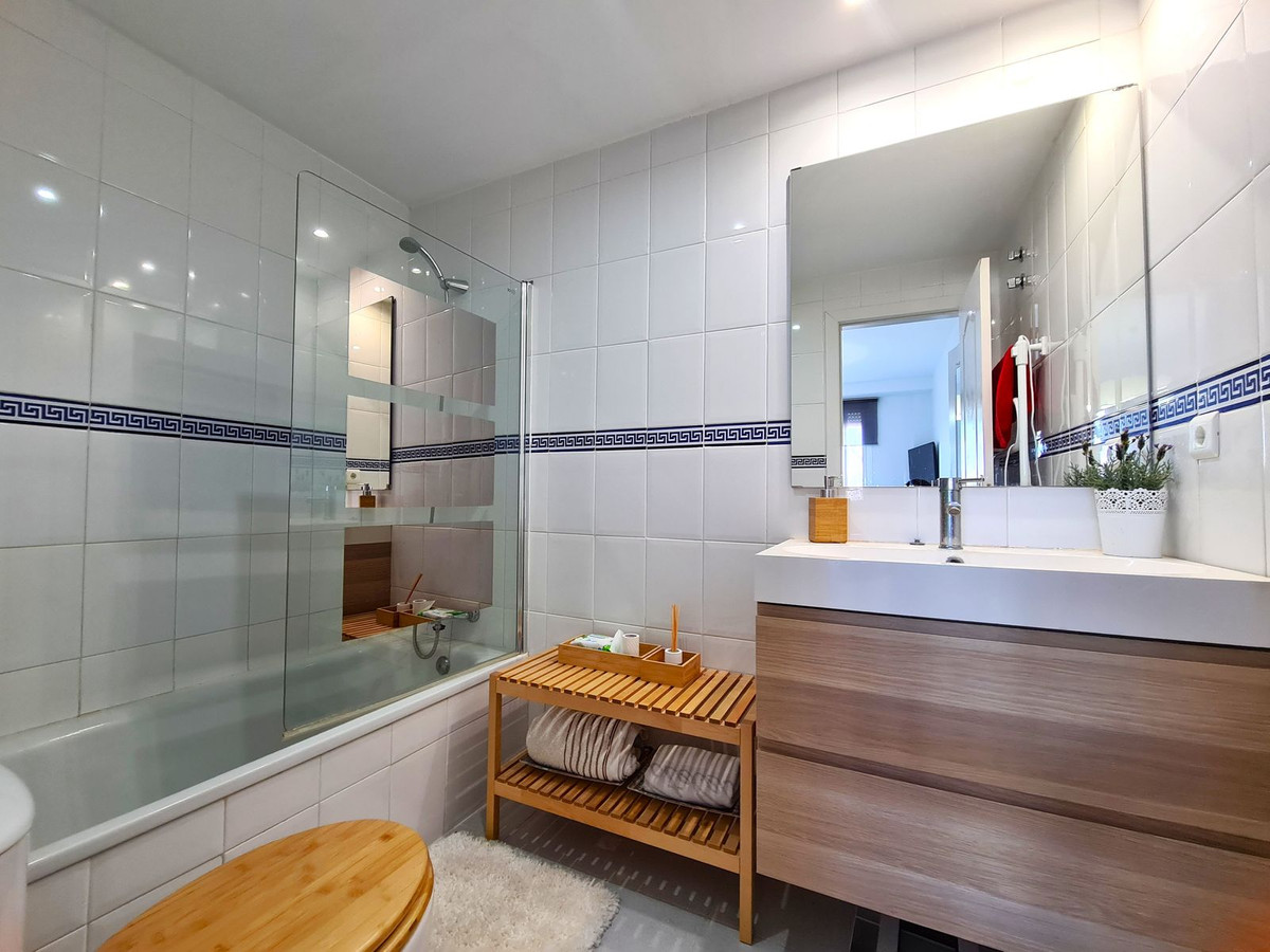 2 Bed, 2 Bath, ApartmentFor Sale, Casares Playa, Malaga 2 Bed, 2 Bath, ApartmentFor Sale, Casares Playa, Malaga