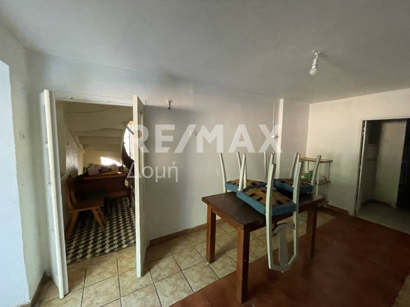 3 Bed, 1 Bath, ApartmentFor Sale, Center, Mouresi, Magnesia