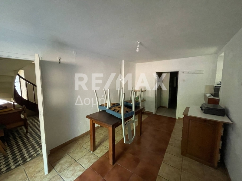 3 Bed, 1 Bath, ApartmentFor Sale, Center, Mouresi, Magnesia