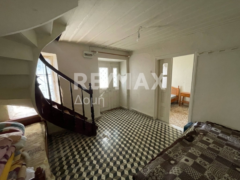 3 Bed, 1 Bath, ApartmentFor Sale, Center, Mouresi, Magnesia