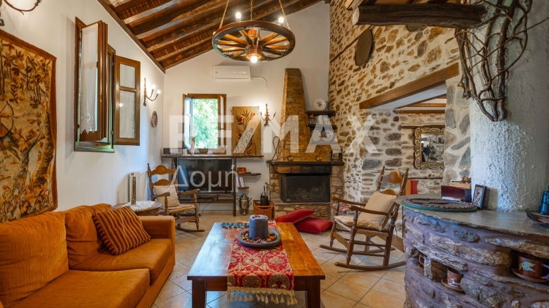 7 Bed, 6 Bath, HouseFor Sale, Center, Mouresi, Magnesia