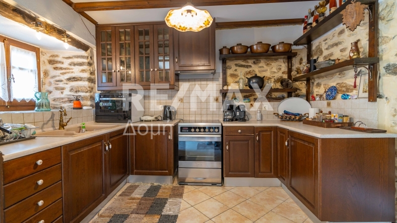 7 Bed, 6 Bath, HouseFor Sale, Center, Mouresi, Magnesia