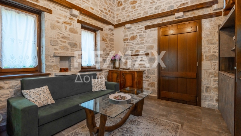 3 Bed, 2 Bath, HouseFor Sale, Center, Mouresi, Magnesia