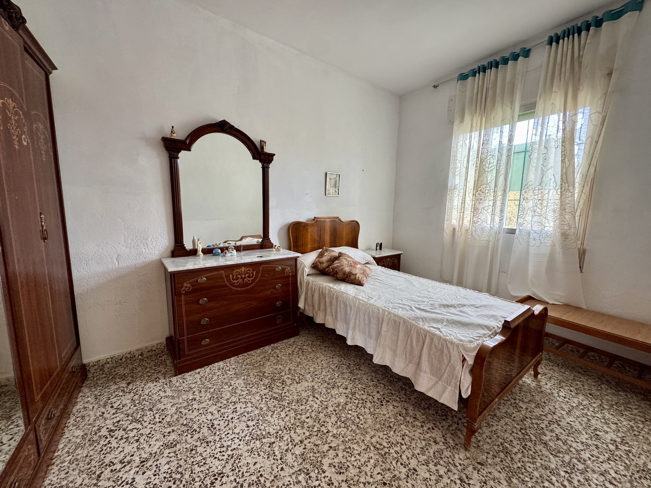 5 Bed, 2 Bath, HouseFor Sale, Los Belones, Murcia