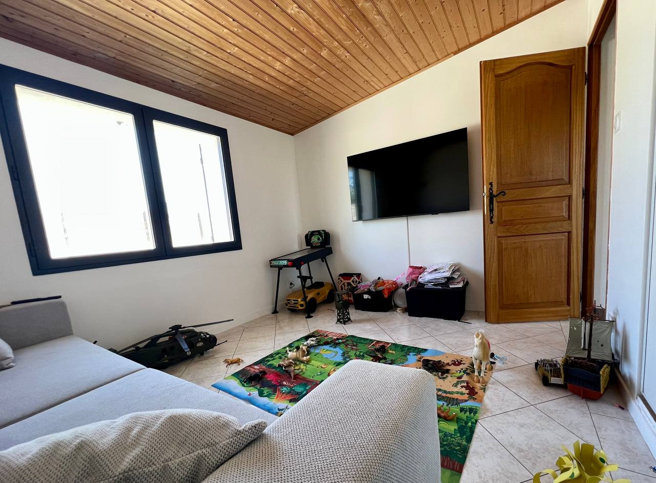 4 Bed, 1 Bath, HouseFor Sale, Bergerac, Dordogne, Aquitaine, 24100