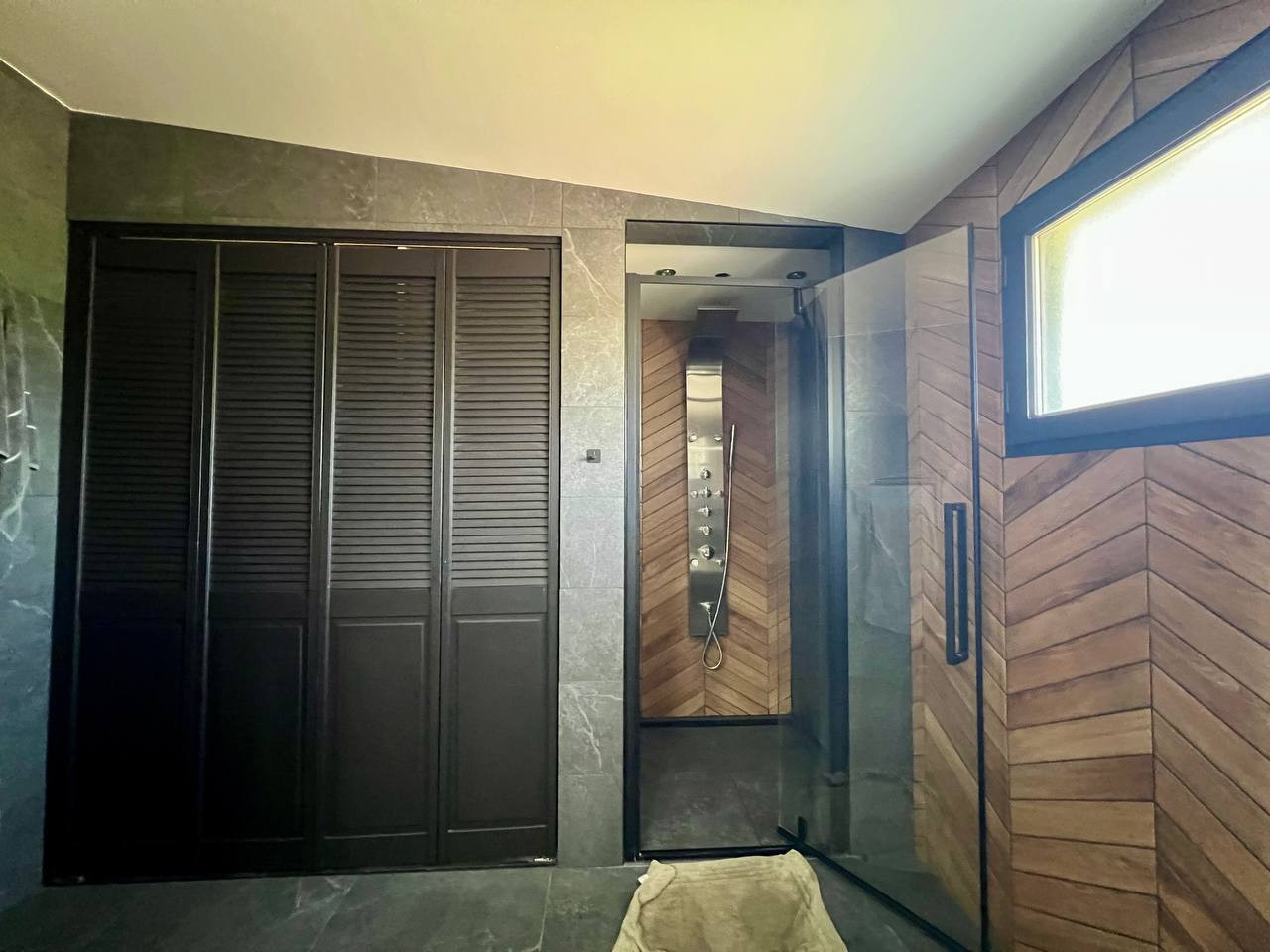 4 Bed, 1 Bath, HouseFor Sale, Bergerac, Dordogne, Aquitaine, 24100