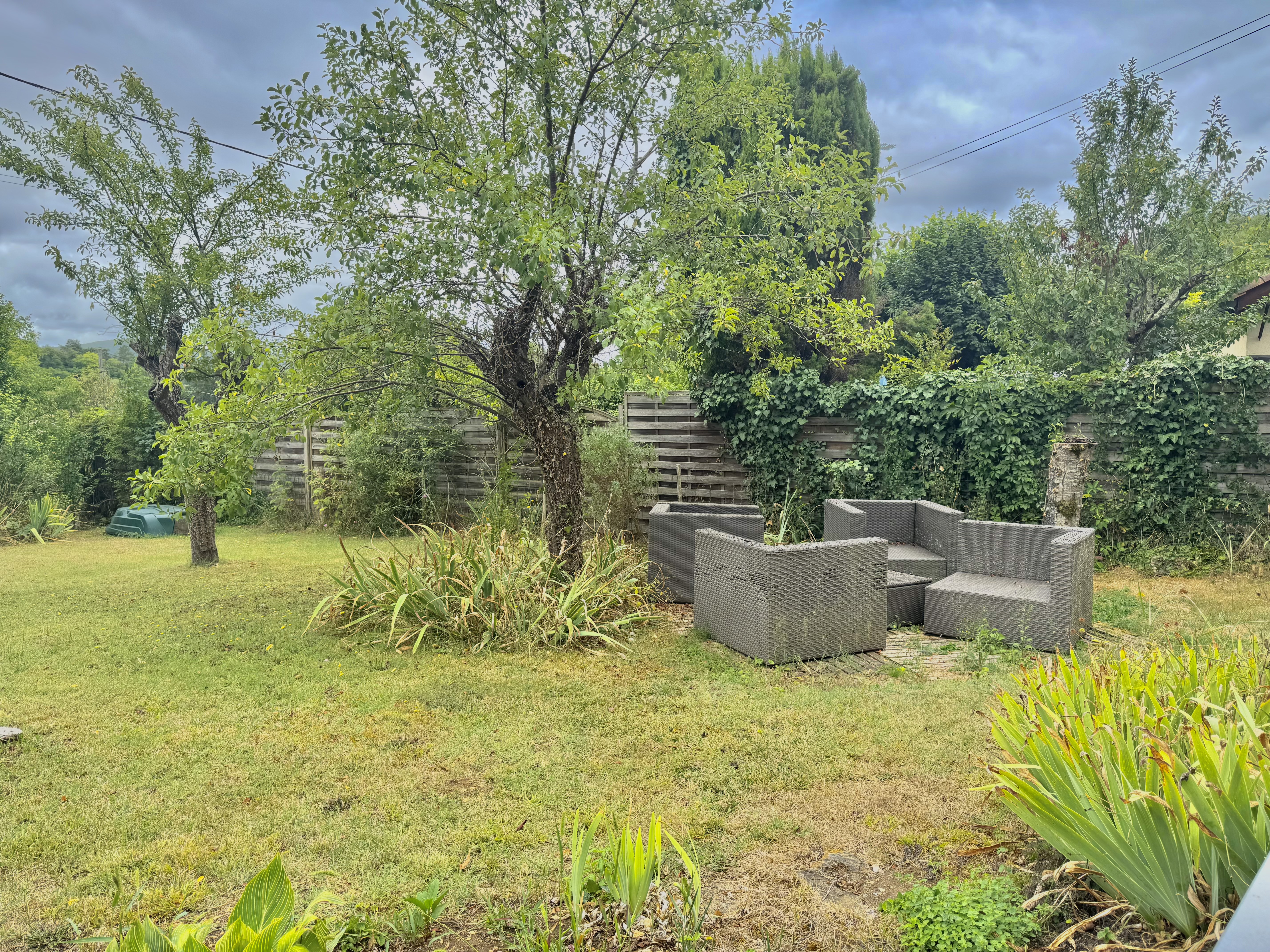 3 Bed, 1 Bath, HouseFor Sale, Castels, Dordogne, Aquitaine, 24220