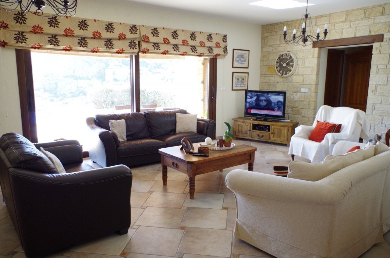 5 Bed, 5 Bath, HouseFor Sale, Episkopi, Paphos