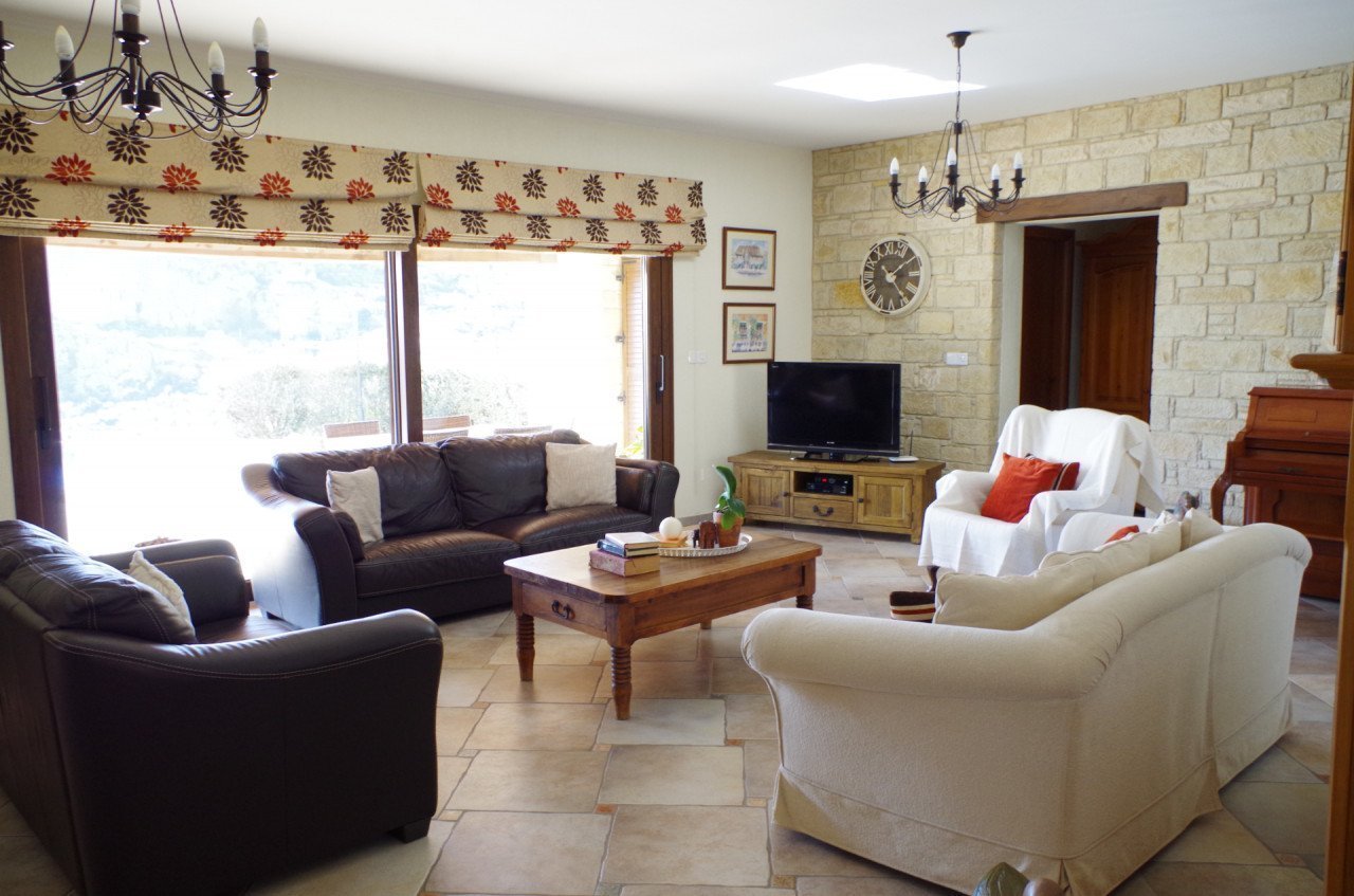 5 Bed, 5 Bath, HouseFor Sale, Episkopi, Paphos