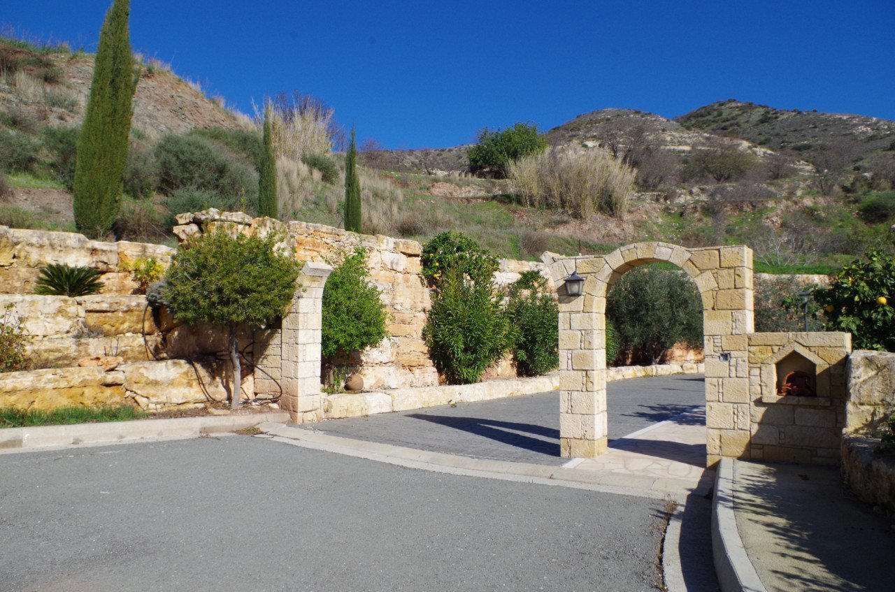 5 Bed, 5 Bath, HouseFor Sale, Episkopi, Paphos