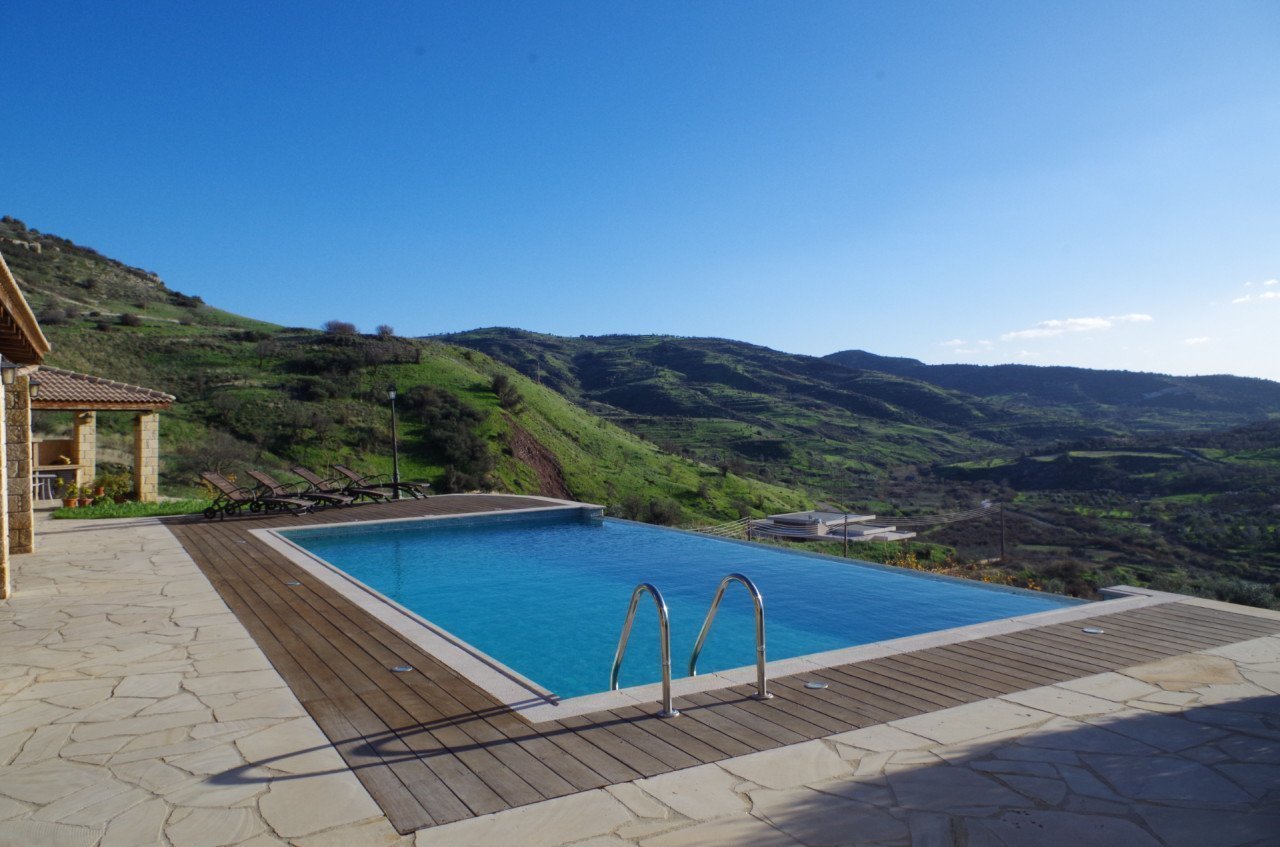 5 Bed, 5 Bath, HouseFor Sale, Episkopi, Paphos