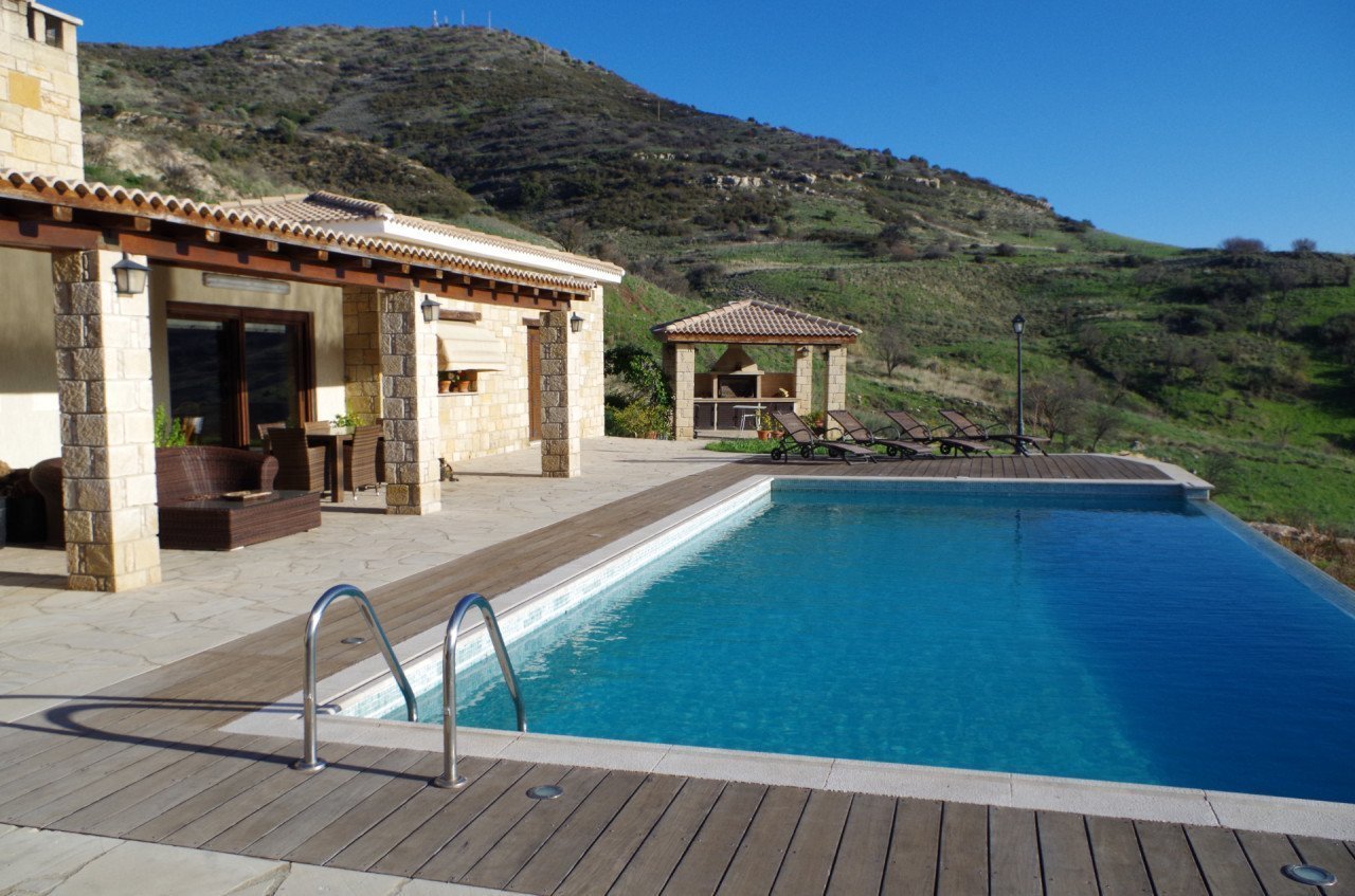 5 Bed, 5 Bath, HouseFor Sale, Episkopi, Paphos