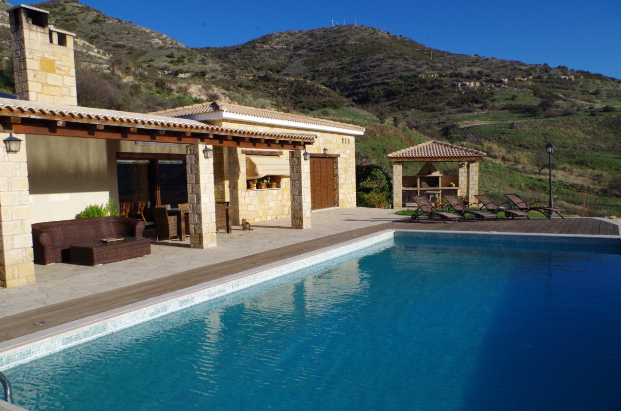 5 Bed, 5 Bath, HouseFor Sale, Episkopi, Paphos