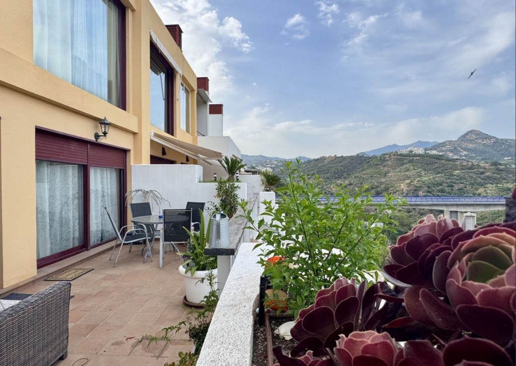 2 Bed, 2 Bath, HouseFor Sale, Benahavis, Malaga