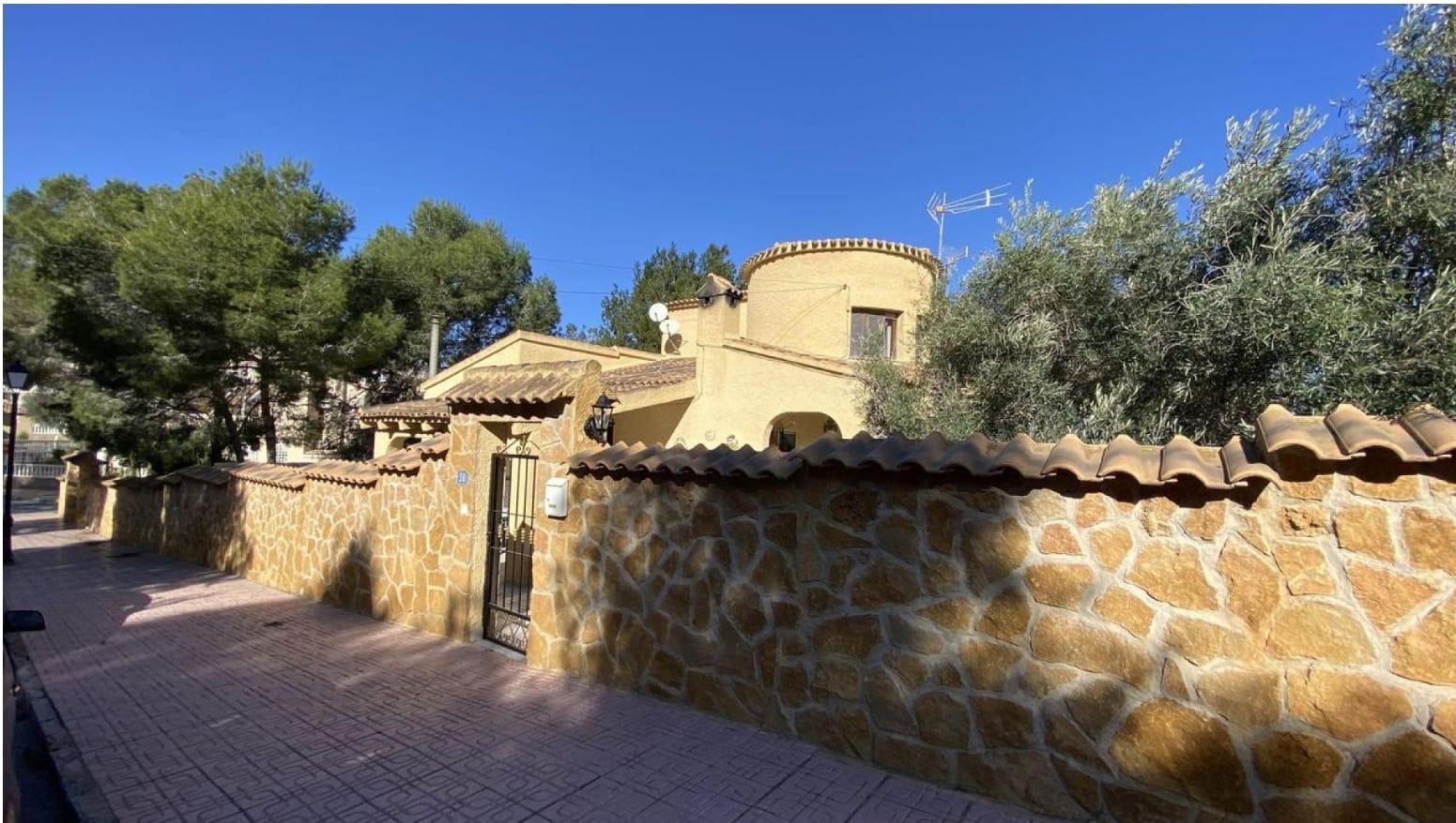 6 Bed, 5 Bath, HouseFor Sale, Orihuela Costa, Alicante