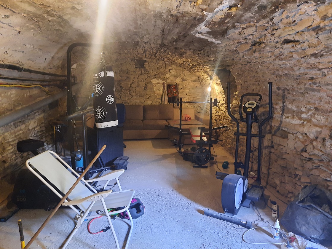 2 Bed, 1 Bath, HouseFor Sale, Faugeres, Herault, Languedoc-Roussillon, 34600