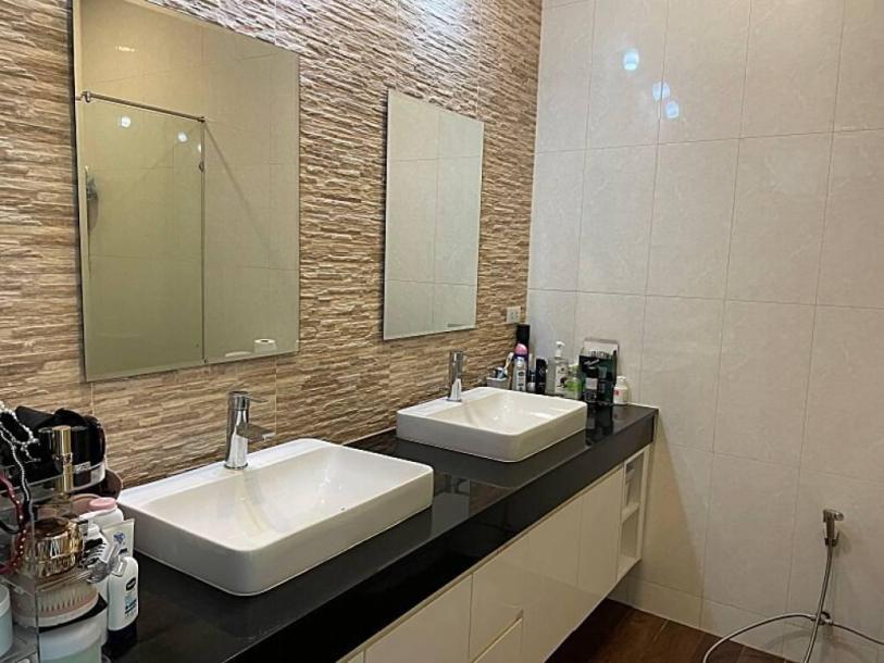 3 Bath, HouseFor Sale, South - Hua Hin, Prachuap Khiri Khan