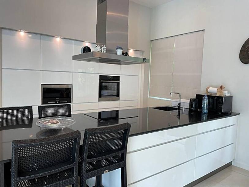 3 Bath, HouseFor Sale, South - Hua Hin, Prachuap Khiri Khan