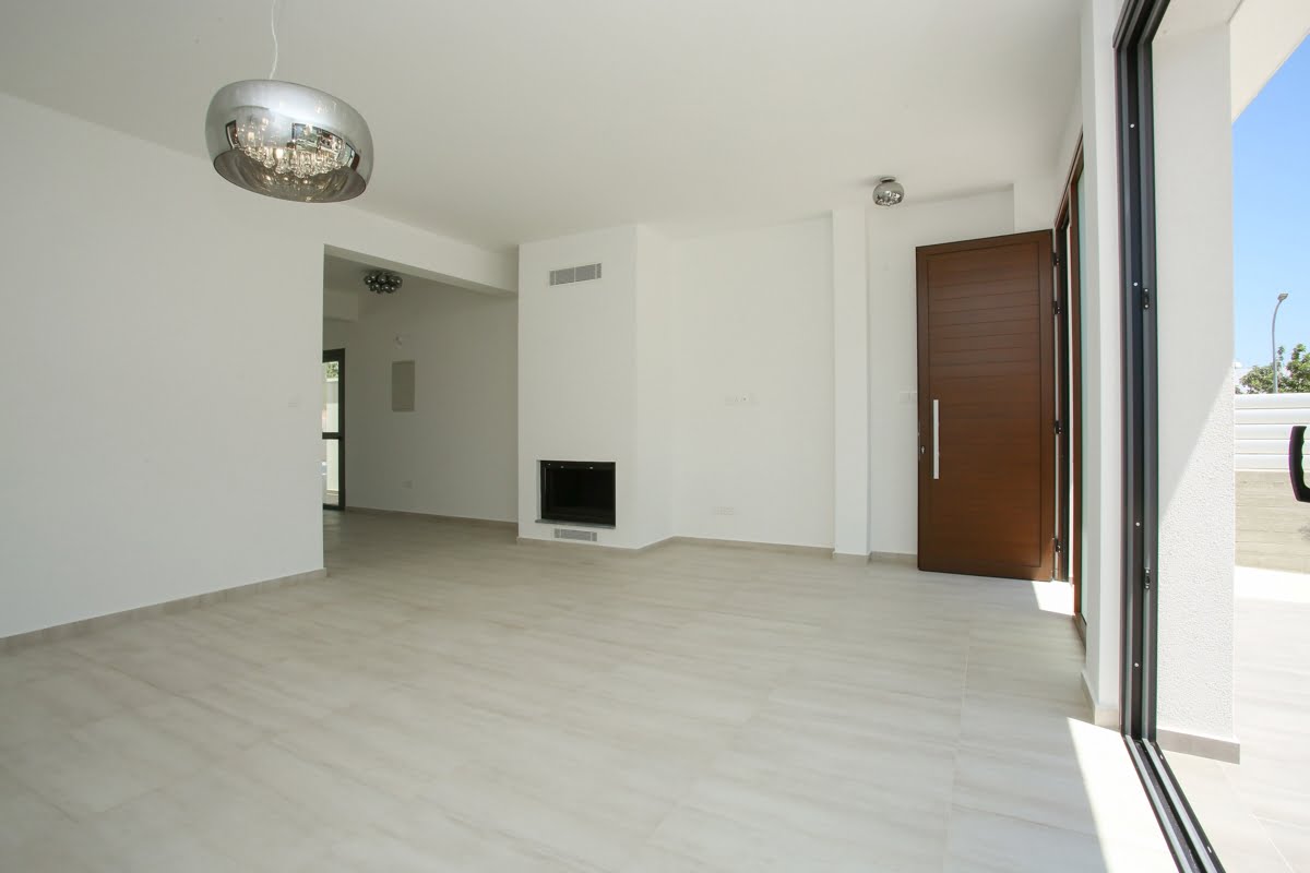 3 Bed, 1 Bath, HouseFor Sale, Mesogi, Pafos