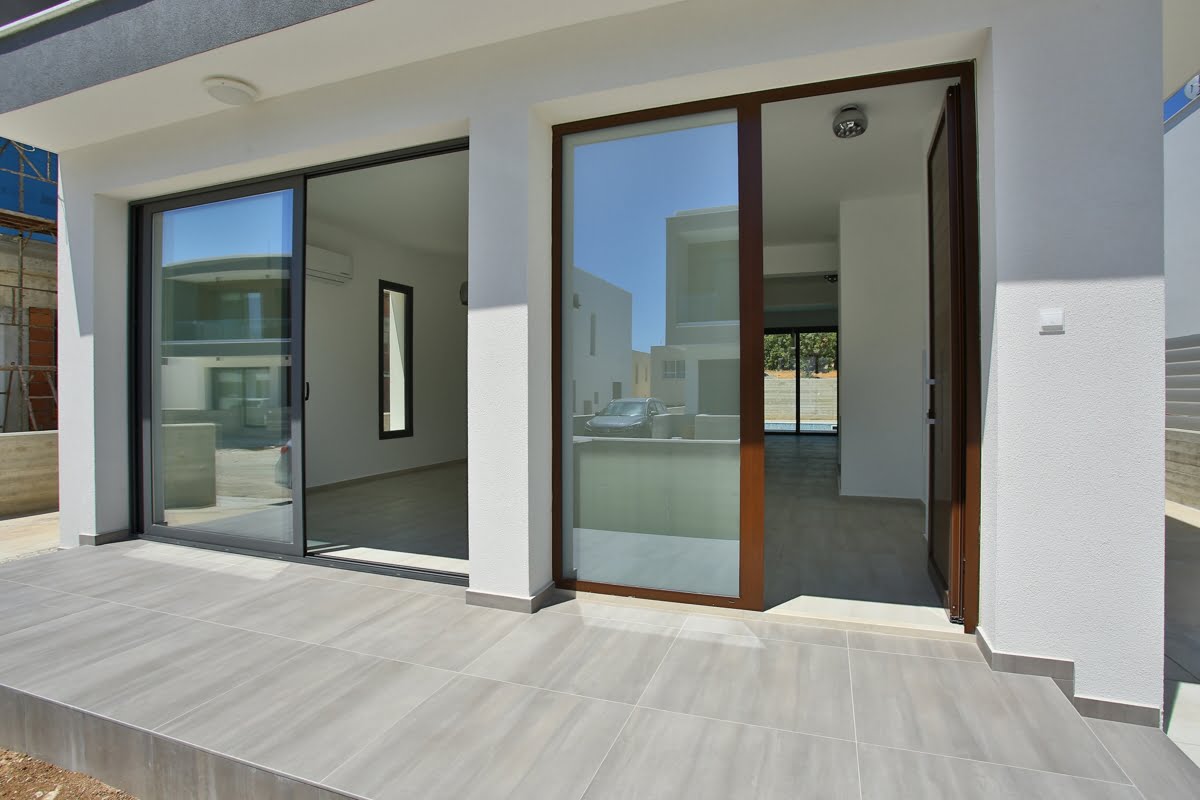 3 Bed, 1 Bath, HouseFor Sale, Mesogi, Pafos