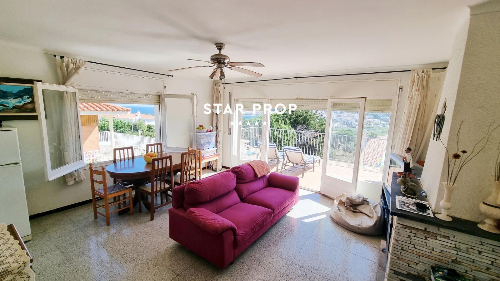 3 Bed, 1 Bath, HouseFor Sale, El Port de la Selva, Girona 3 Bed, 1 Bath, HouseFor Sale, El Port de la Selva, Girona