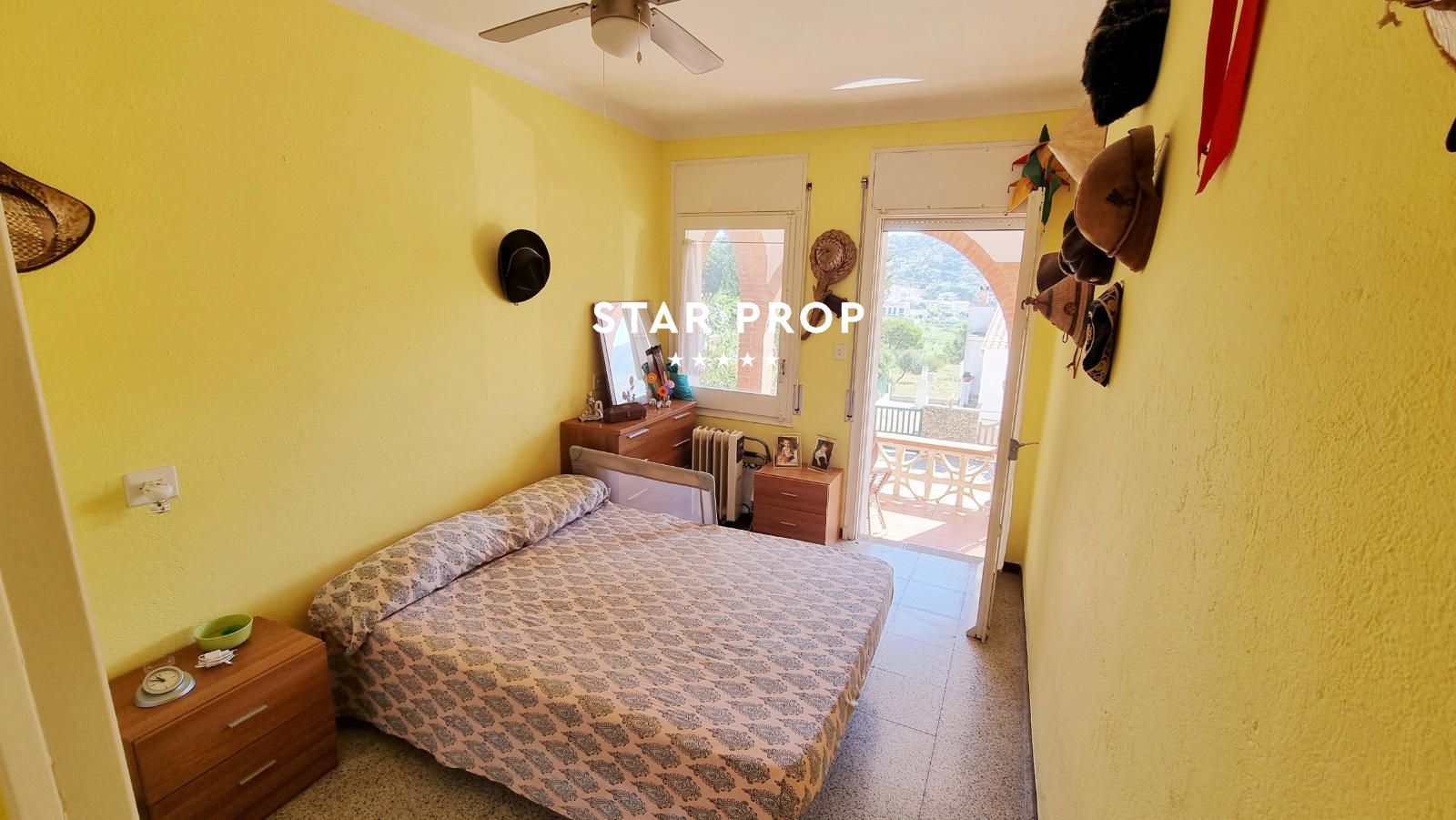 3 Bed, 1 Bath, HouseFor Sale, El Port de la Selva, Girona 3 Bed, 1 Bath, HouseFor Sale, El Port de la Selva, Girona