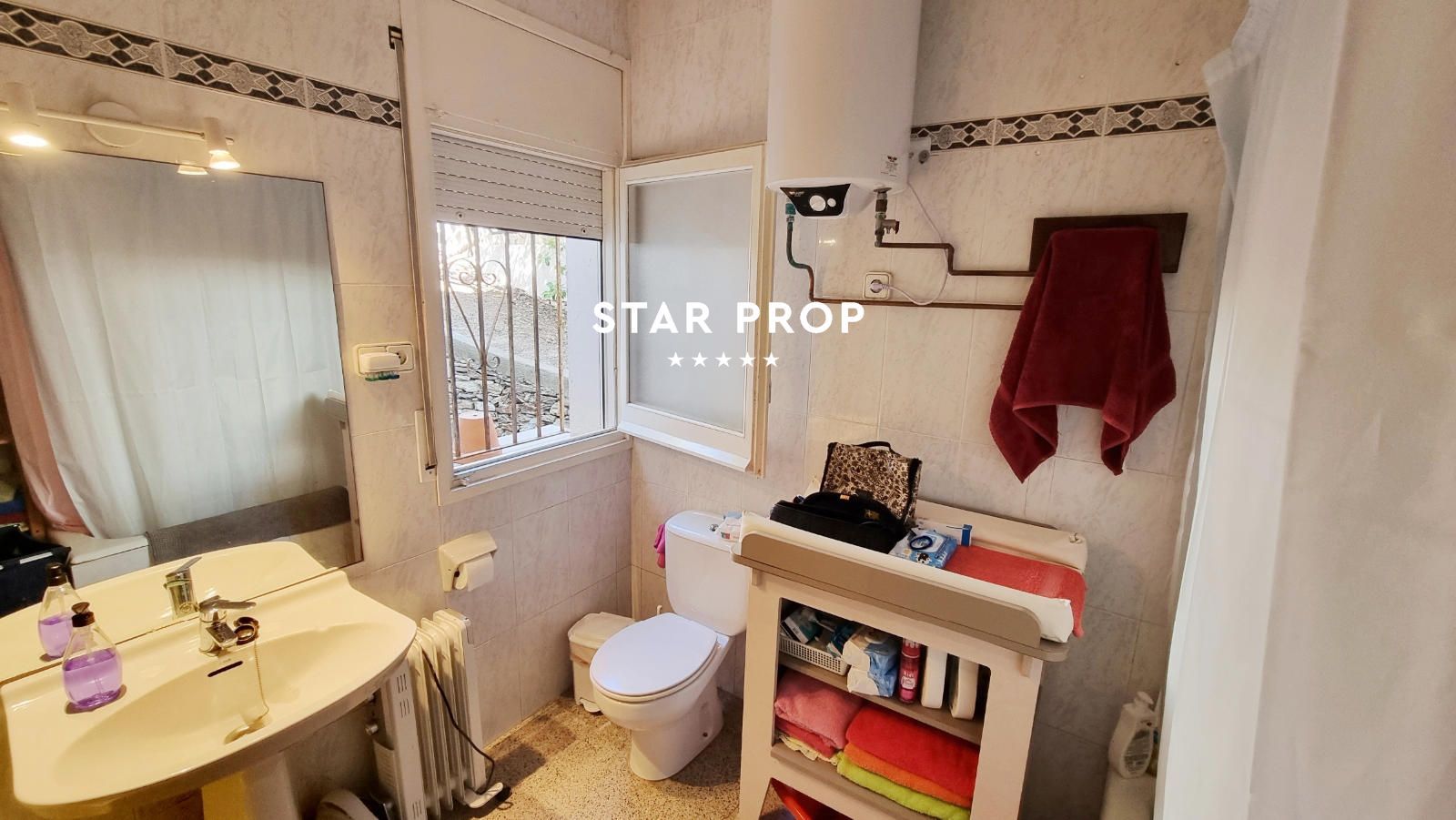 3 Bed, 1 Bath, HouseFor Sale, El Port de la Selva, Girona 3 Bed, 1 Bath, HouseFor Sale, El Port de la Selva, Girona