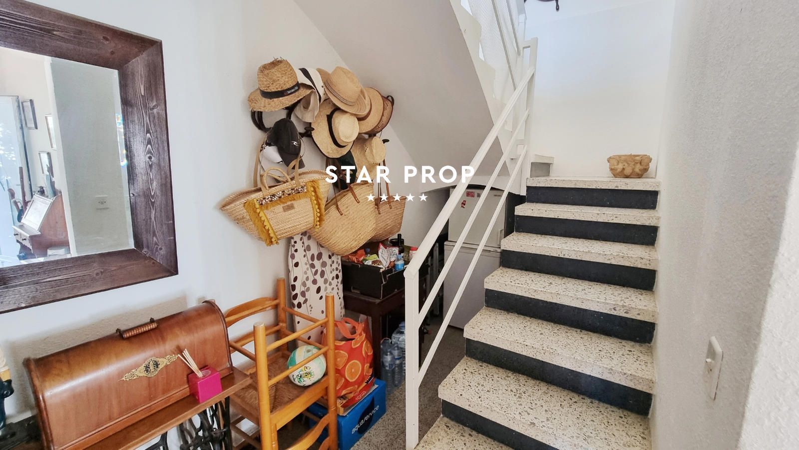 3 Bed, 1 Bath, HouseFor Sale, El Port de la Selva, Girona 3 Bed, 1 Bath, HouseFor Sale, El Port de la Selva, Girona