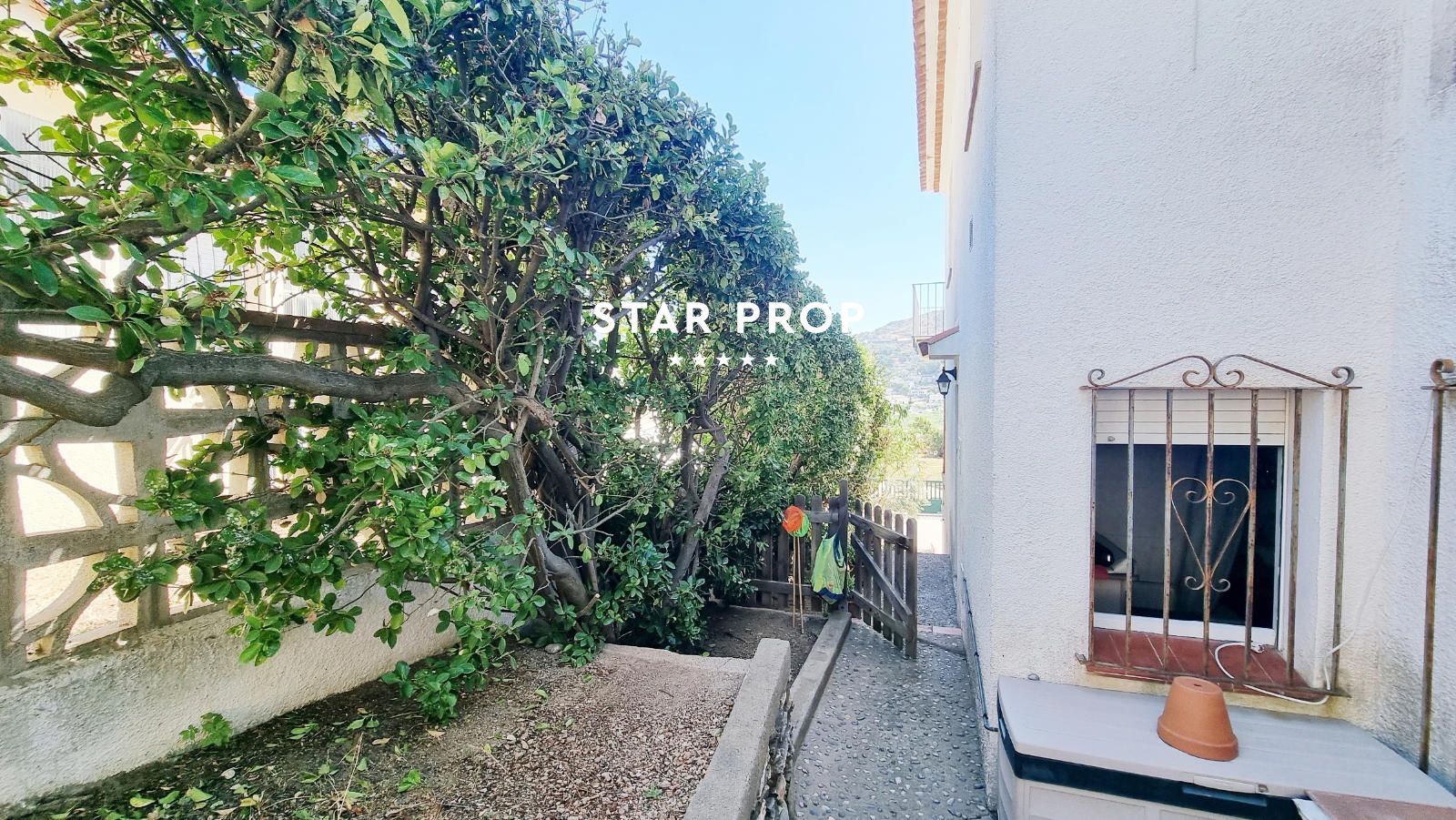 3 Bed, 1 Bath, HouseFor Sale, El Port de la Selva, Girona 3 Bed, 1 Bath, HouseFor Sale, El Port de la Selva, Girona