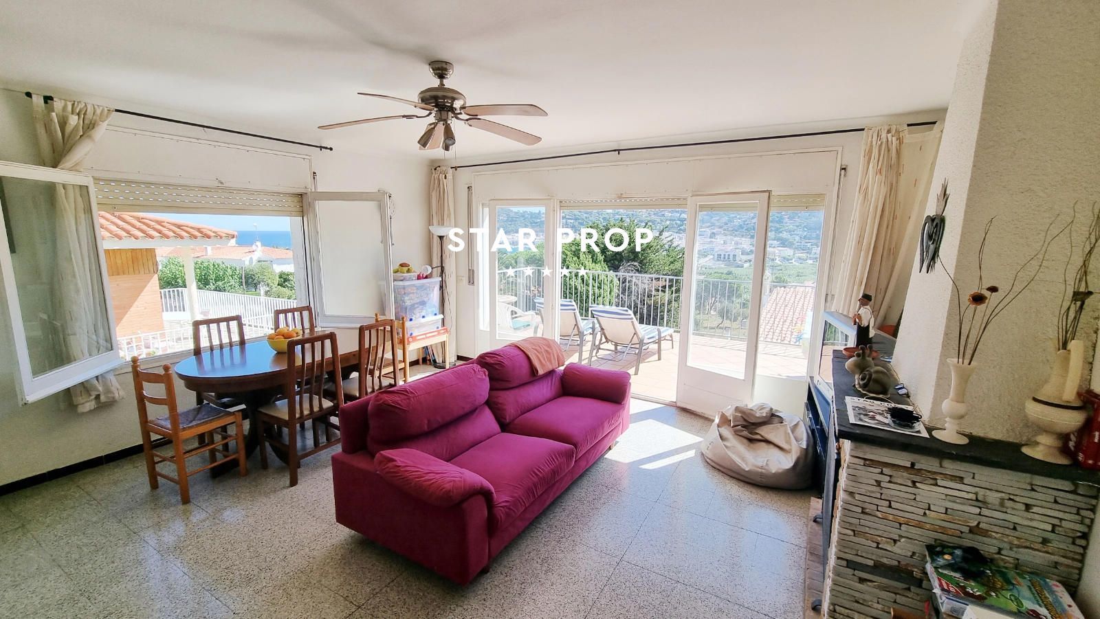 3 Bed, 1 Bath, HouseFor Sale, El Port de la Selva, Girona 3 Bed, 1 Bath, HouseFor Sale, El Port de la Selva, Girona