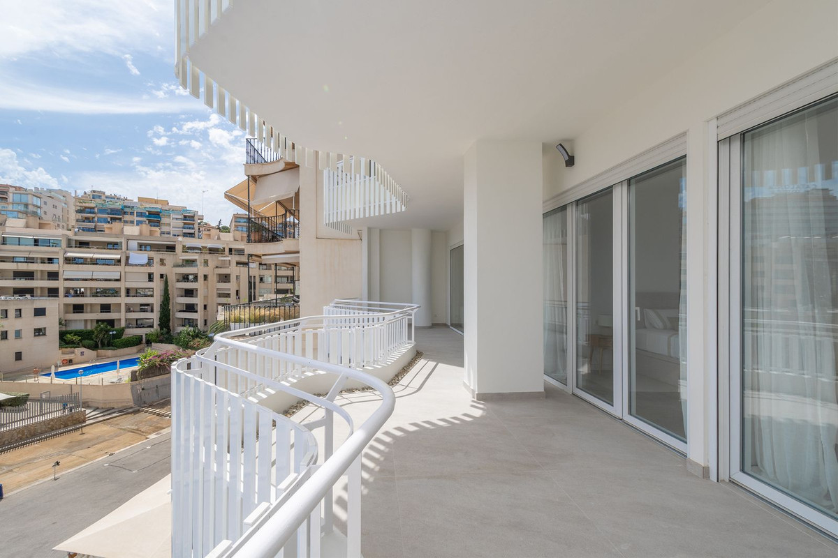 3 Bed, 3 Bath, ApartmentFor Sale, Palma de Mallorca, Islas Baleares 3 Bed, 3 Bath, ApartmentFor Sale, Palma de Mallorca, Islas Baleares