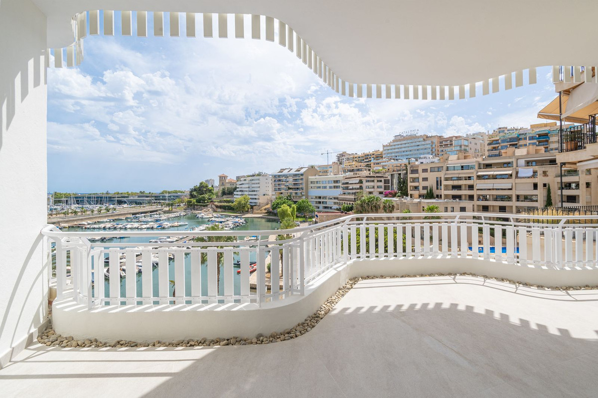 3 Bed, 3 Bath, ApartmentFor Sale, Palma de Mallorca, Islas Baleares 3 Bed, 3 Bath, ApartmentFor Sale, Palma de Mallorca, Islas Baleares