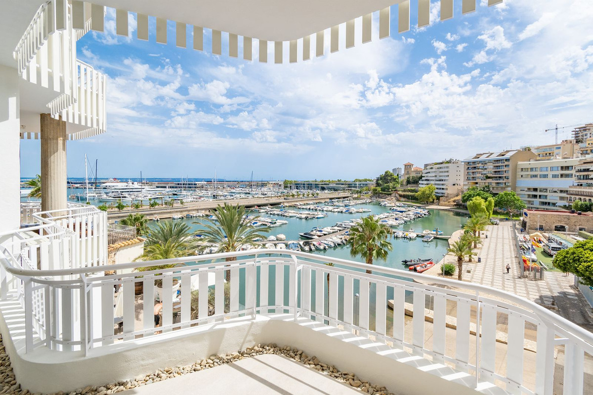 3 Bed, 3 Bath, ApartmentFor Sale, Palma de Mallorca, Islas Baleares 3 Bed, 3 Bath, ApartmentFor Sale, Palma de Mallorca, Islas Baleares
