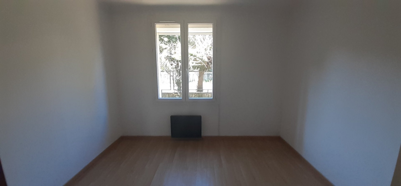 6 Bed, HouseFor Sale, Lodeve, Herault, Languedoc-Roussillon, 34700