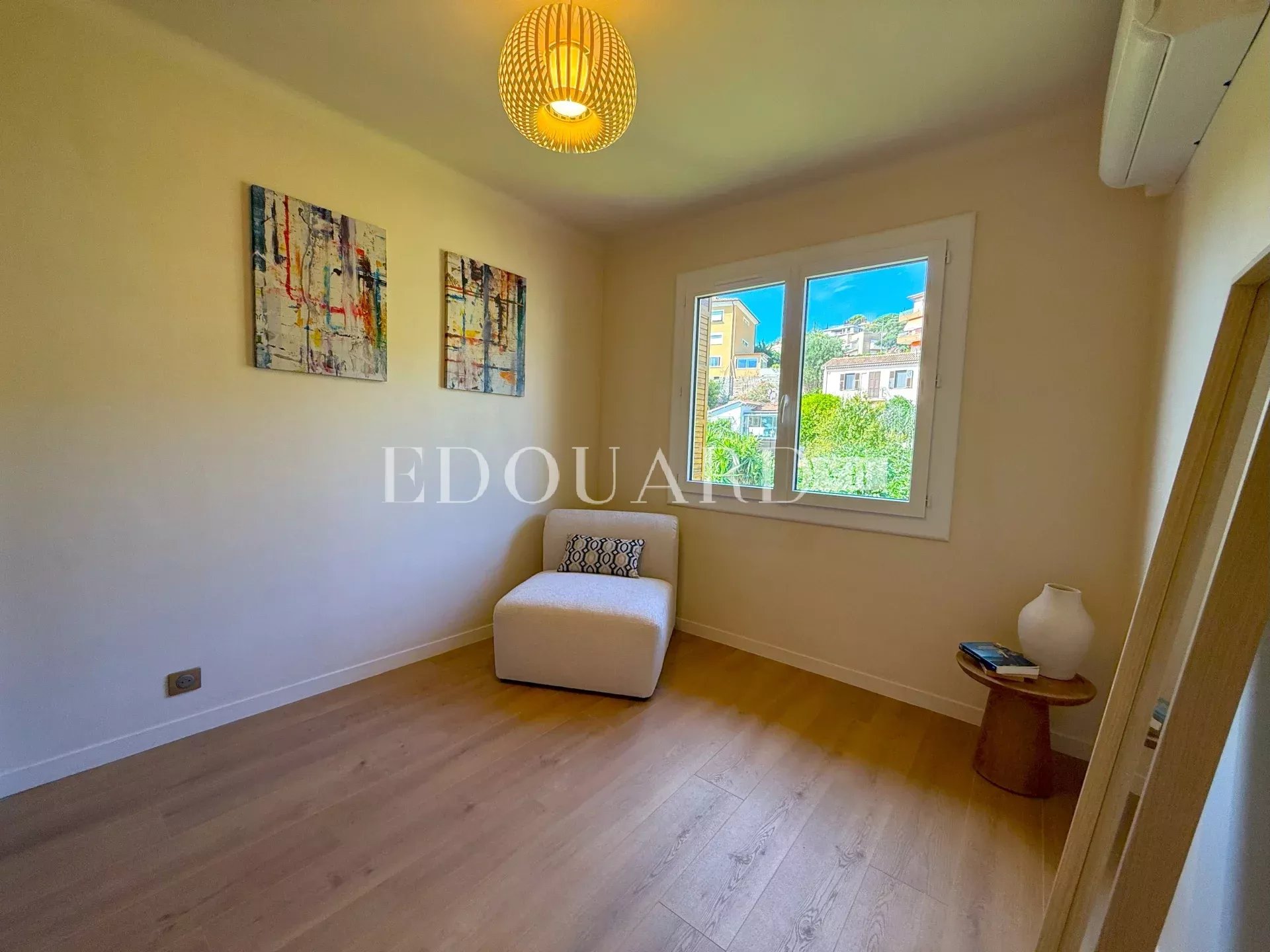 2 Bed, 1 Bath, ApartmentFor Sale, Roquebrune-Cap-Martin, Alpes-Maritimes