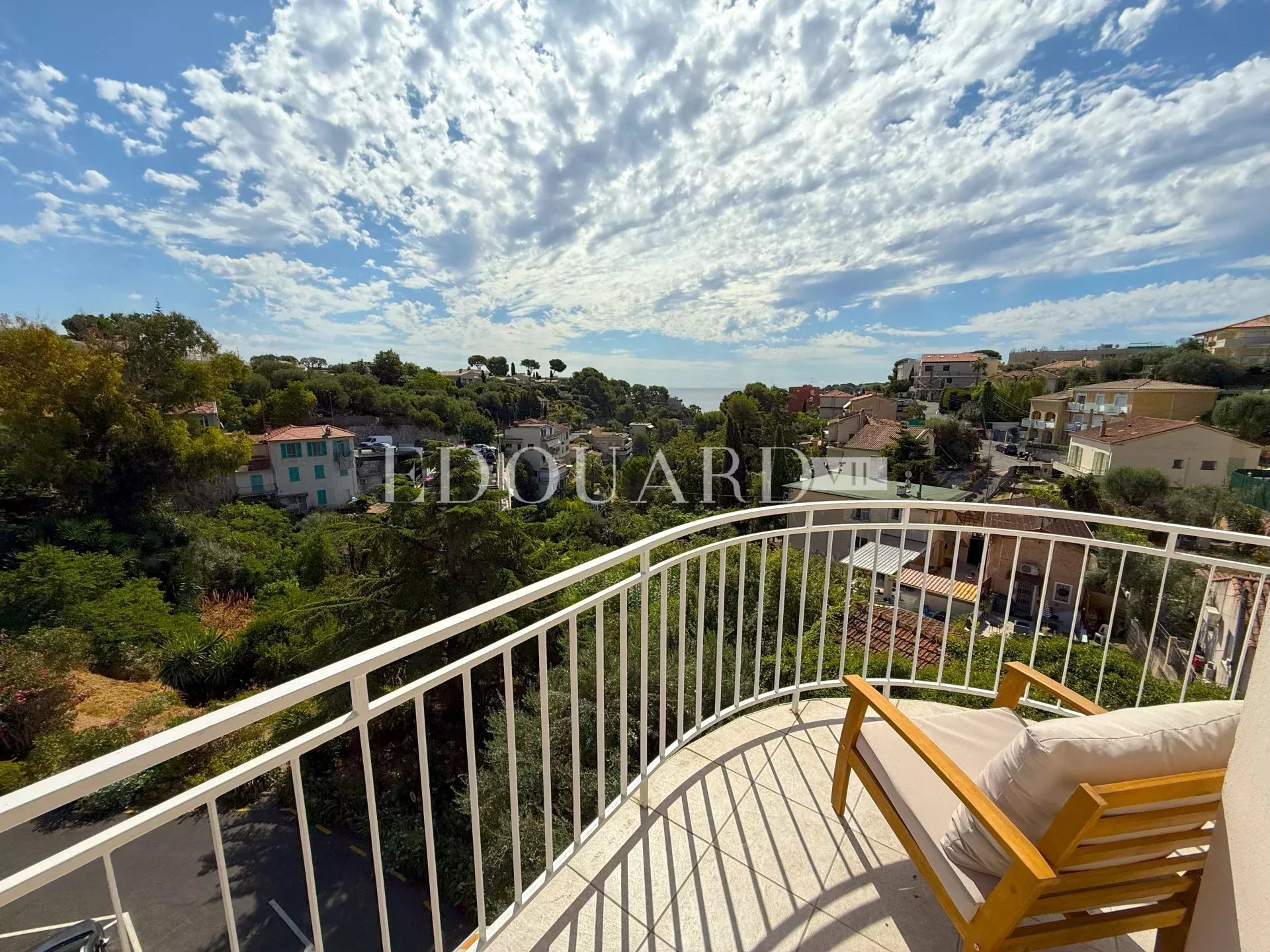2 Bed, 1 Bath, ApartmentFor Sale, Roquebrune-Cap-Martin, Alpes-Maritimes