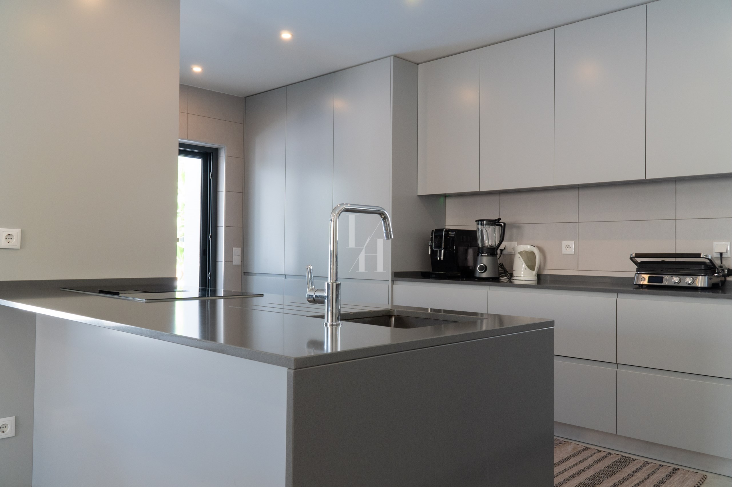 6 Bed, 7 Bath, HouseFor Sale, Albufeira, Faro, 8200- 088