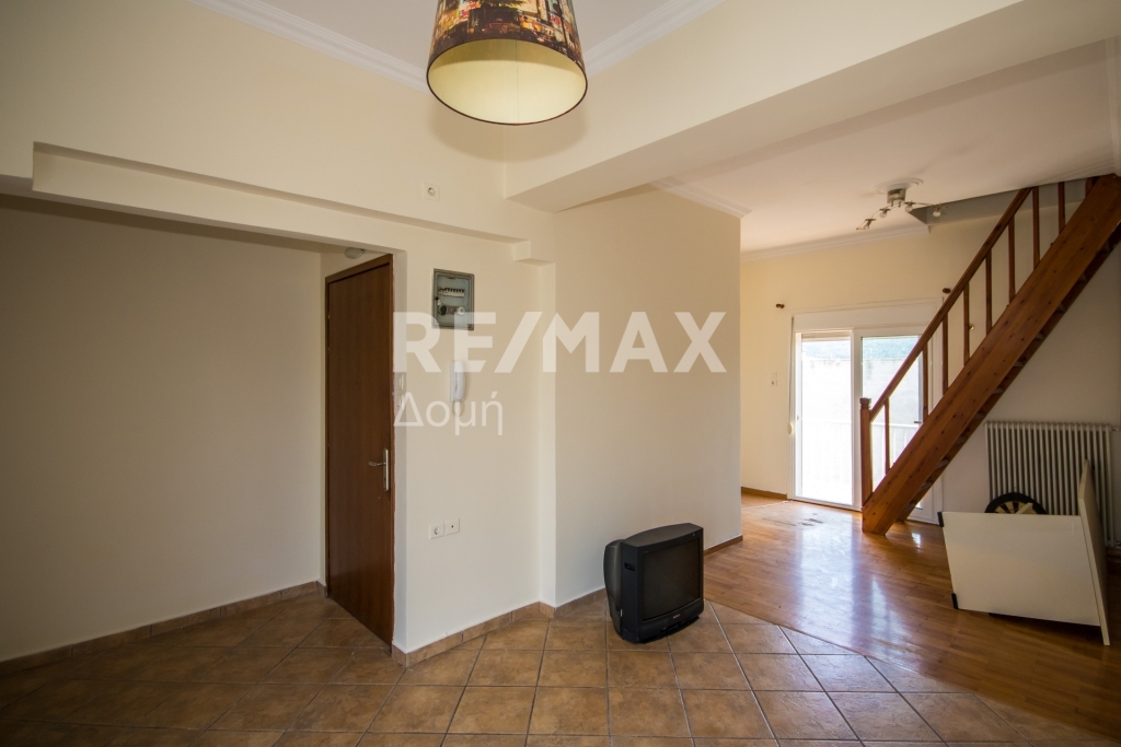 3 Bed, 1 Bath, ApartmentFor Sale, Ag. Nikolaos, Volos, Magnesia