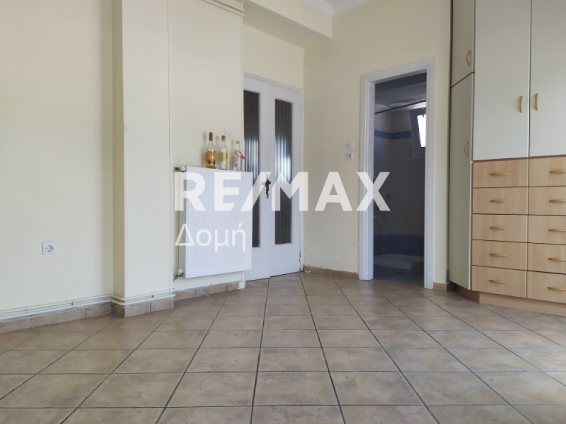 3 Bed, 1 Bath, ApartmentFor Sale, Ag. Nikolaos, Volos, Magnesia