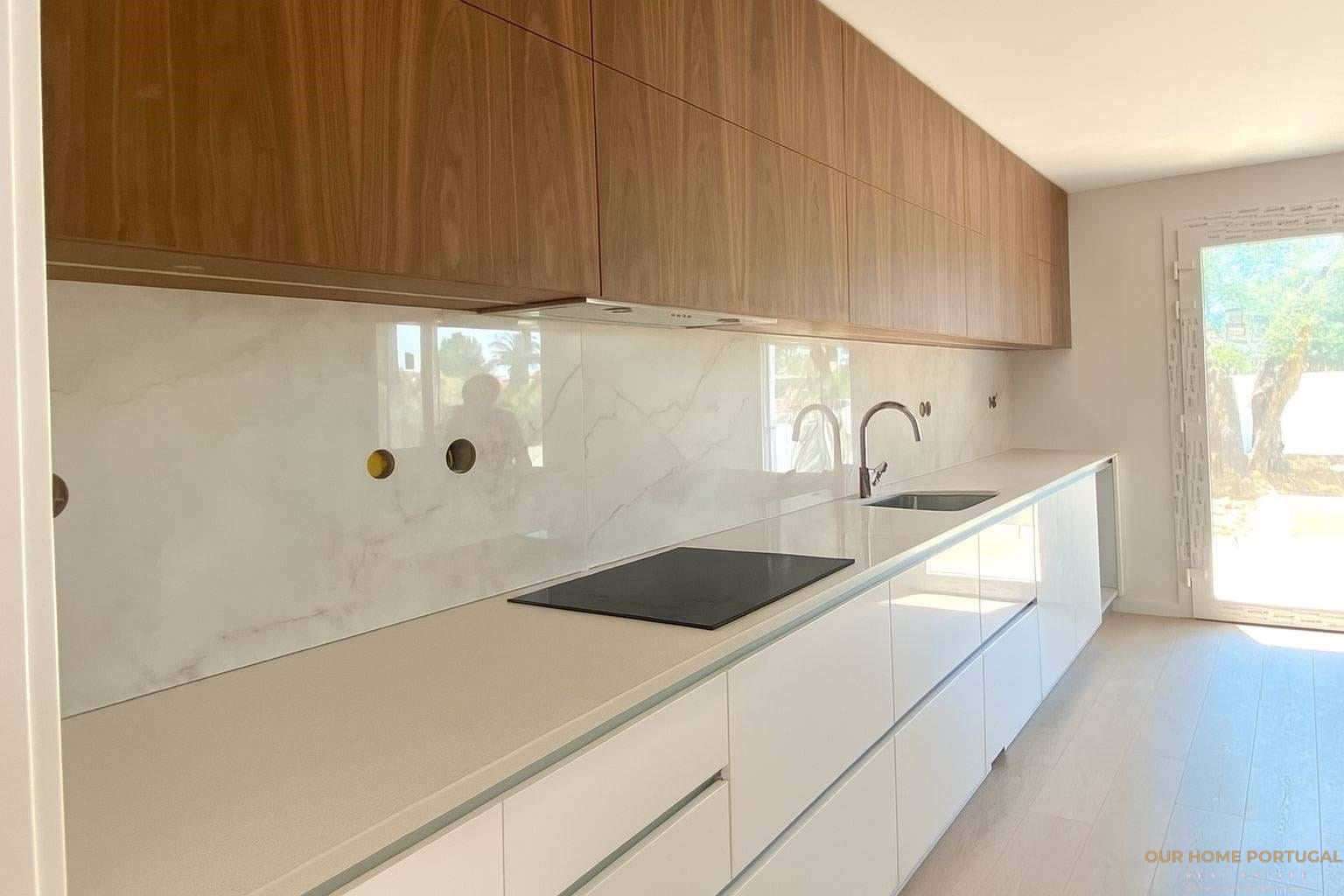 4 Bed, 4 Bath, HouseFor Sale, Cascais, Lisboa