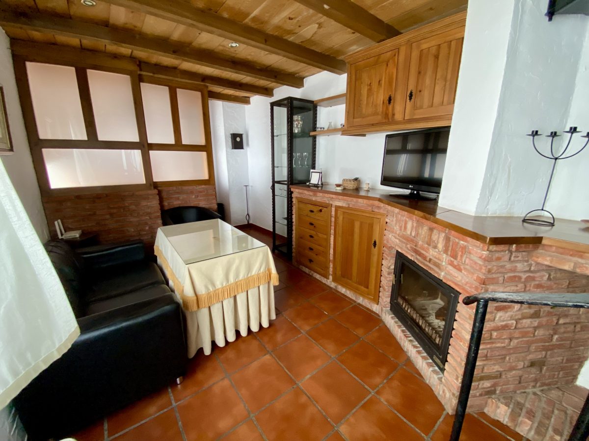 3 Bed, 1 Bath, HouseFor Sale, Zahara de La Sierra, Andalucia