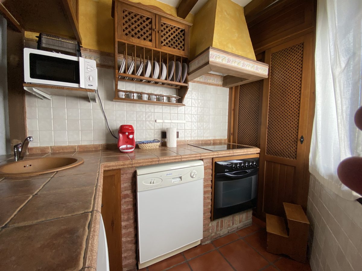 3 Bed, 1 Bath, HouseFor Sale, Zahara de La Sierra, Andalucia