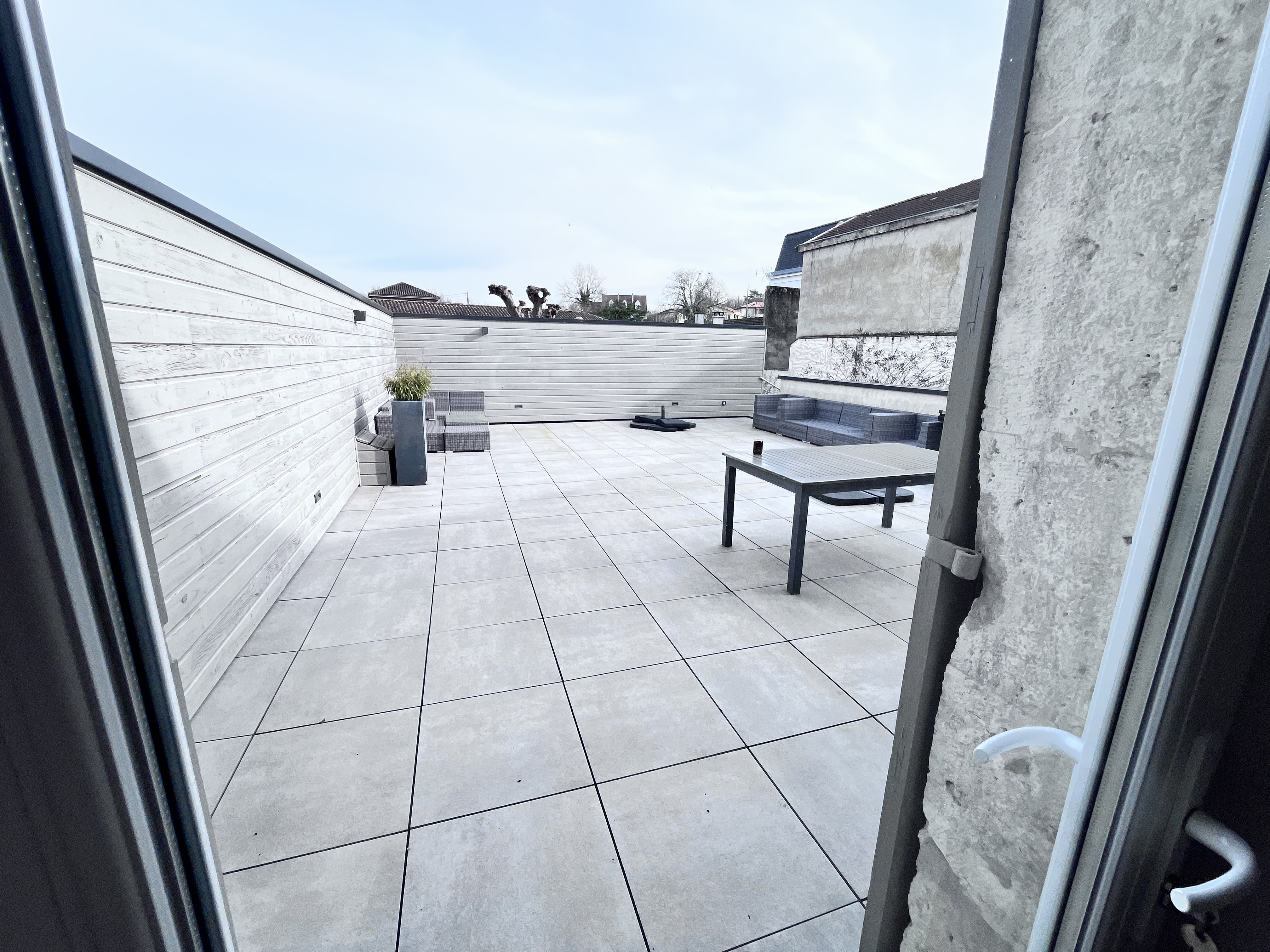 6 Bed, 1 Bath, HouseFor Sale, Eymet, Dordogne, Aquitaine, 24500