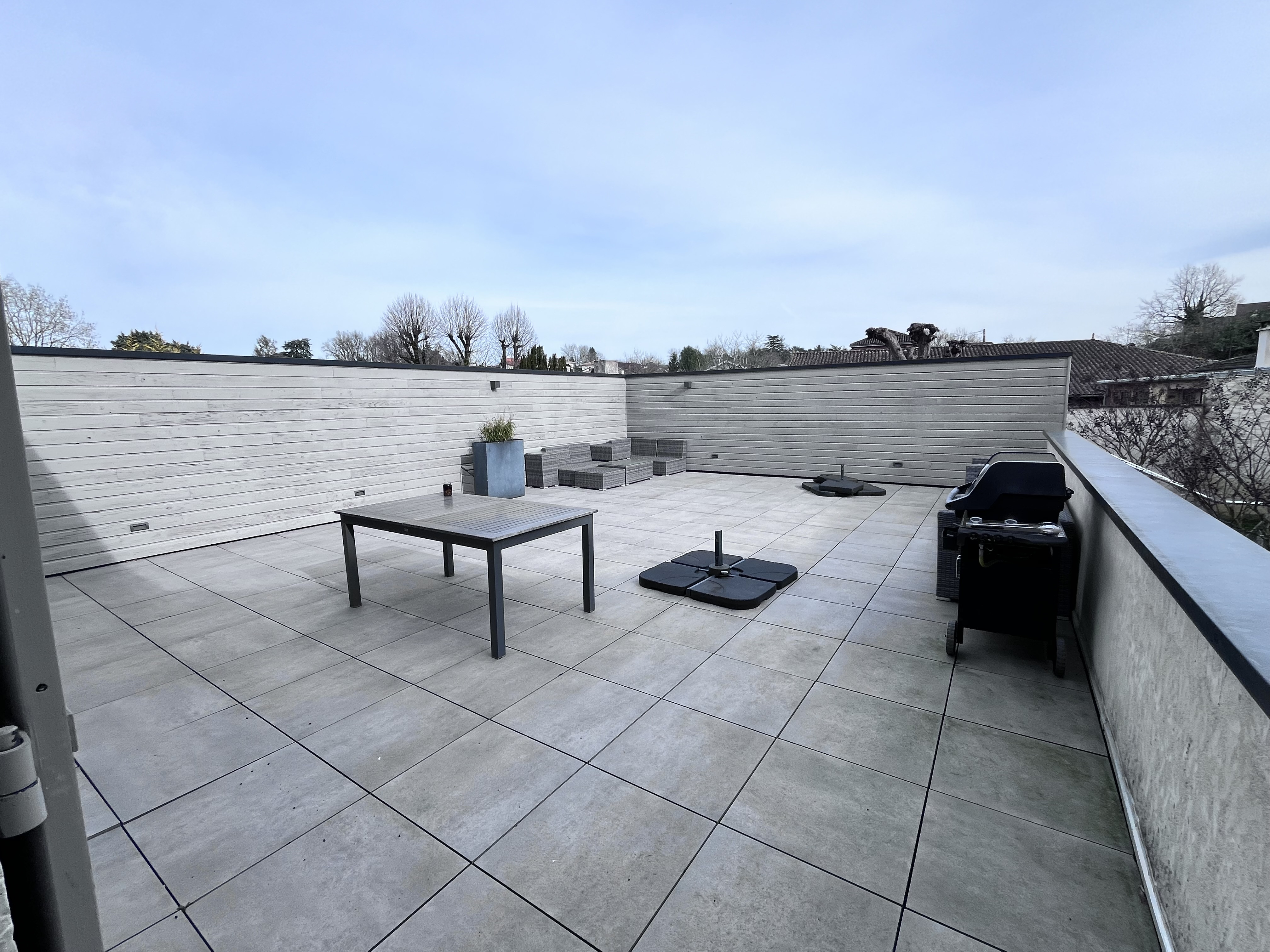 6 Bed, 1 Bath, HouseFor Sale, Eymet, Dordogne, Aquitaine, 24500