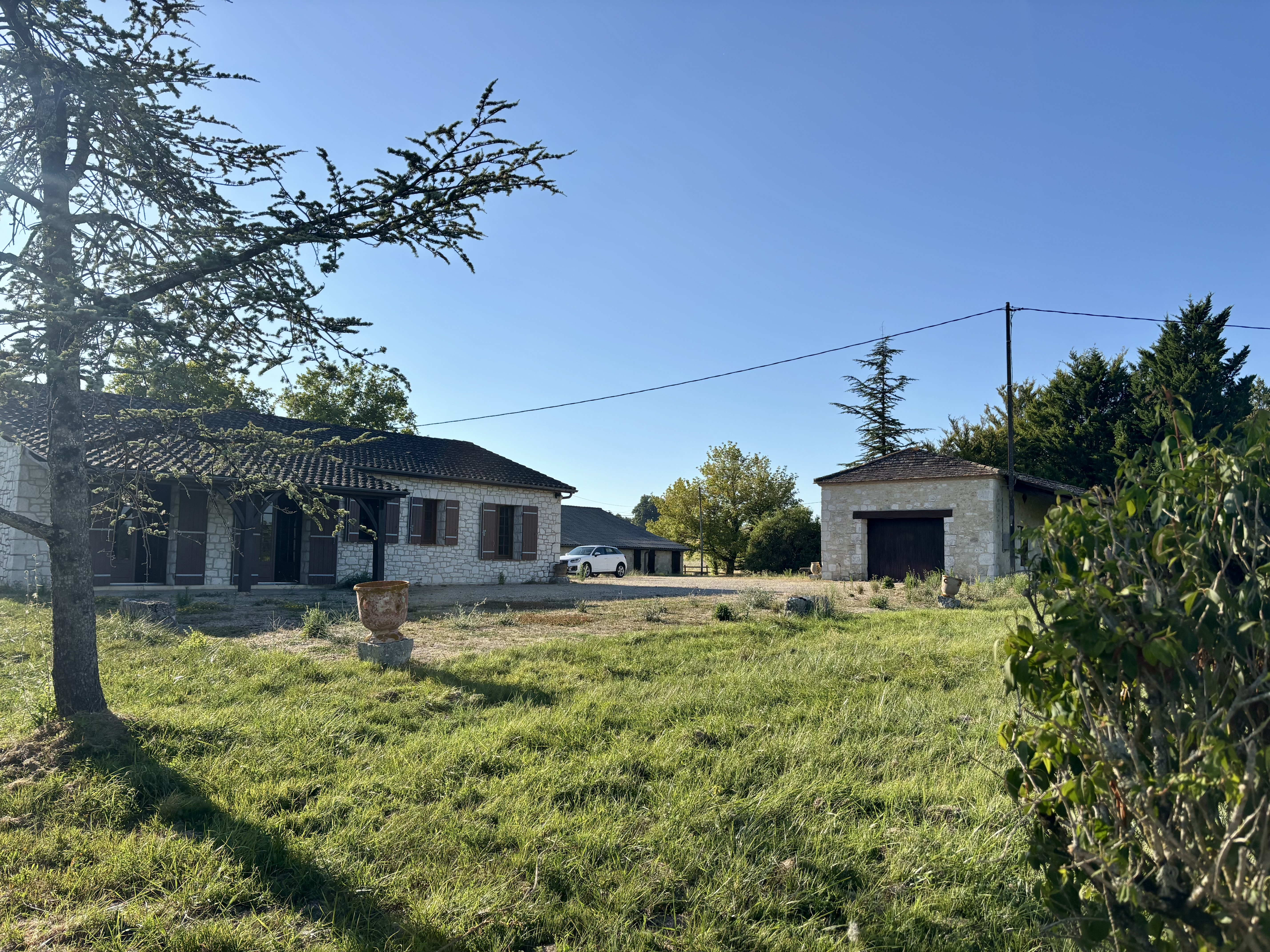 3 Bed, 1 Bath, HouseFor Sale, Saint-Quentin-Du-Dropt, Lot-et-Garonne, Aquitaine, 47330